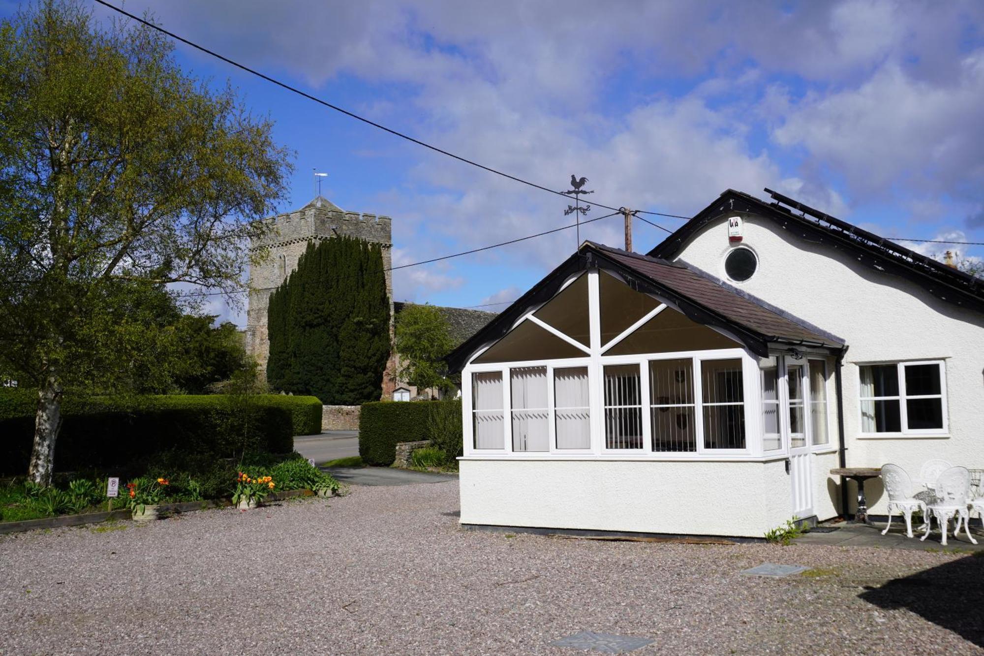 The Old Vicarage Self-Contained Apartments North Lydbury المظهر الخارجي الصورة