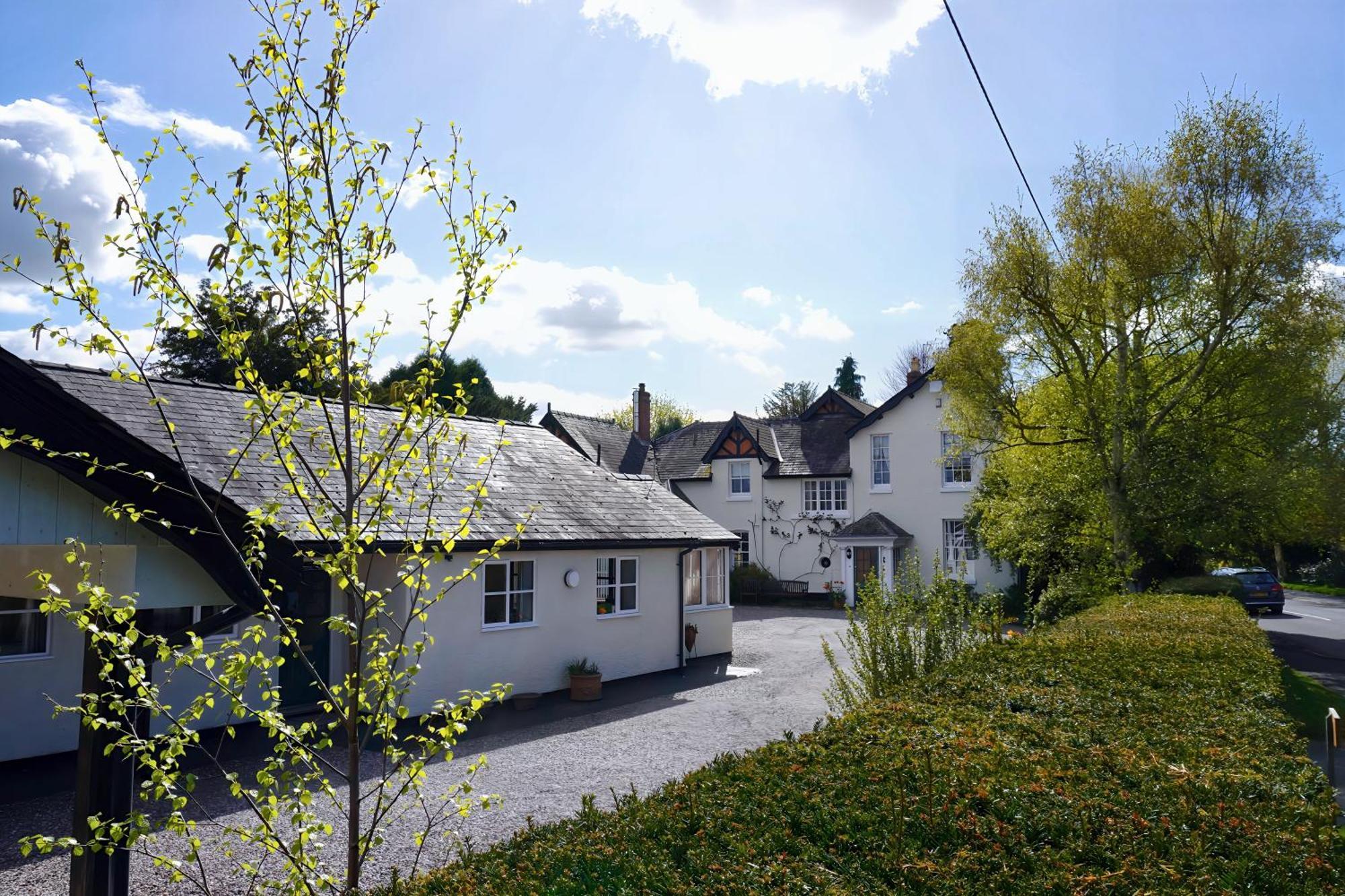 The Old Vicarage Self-Contained Apartments North Lydbury المظهر الخارجي الصورة