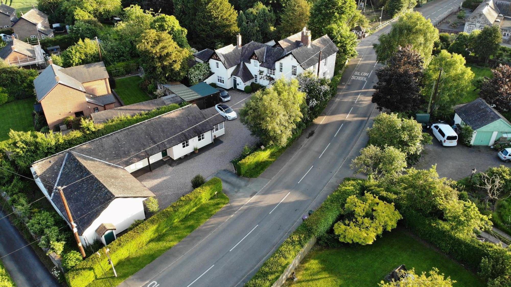 The Old Vicarage Self-Contained Apartments North Lydbury المظهر الخارجي الصورة